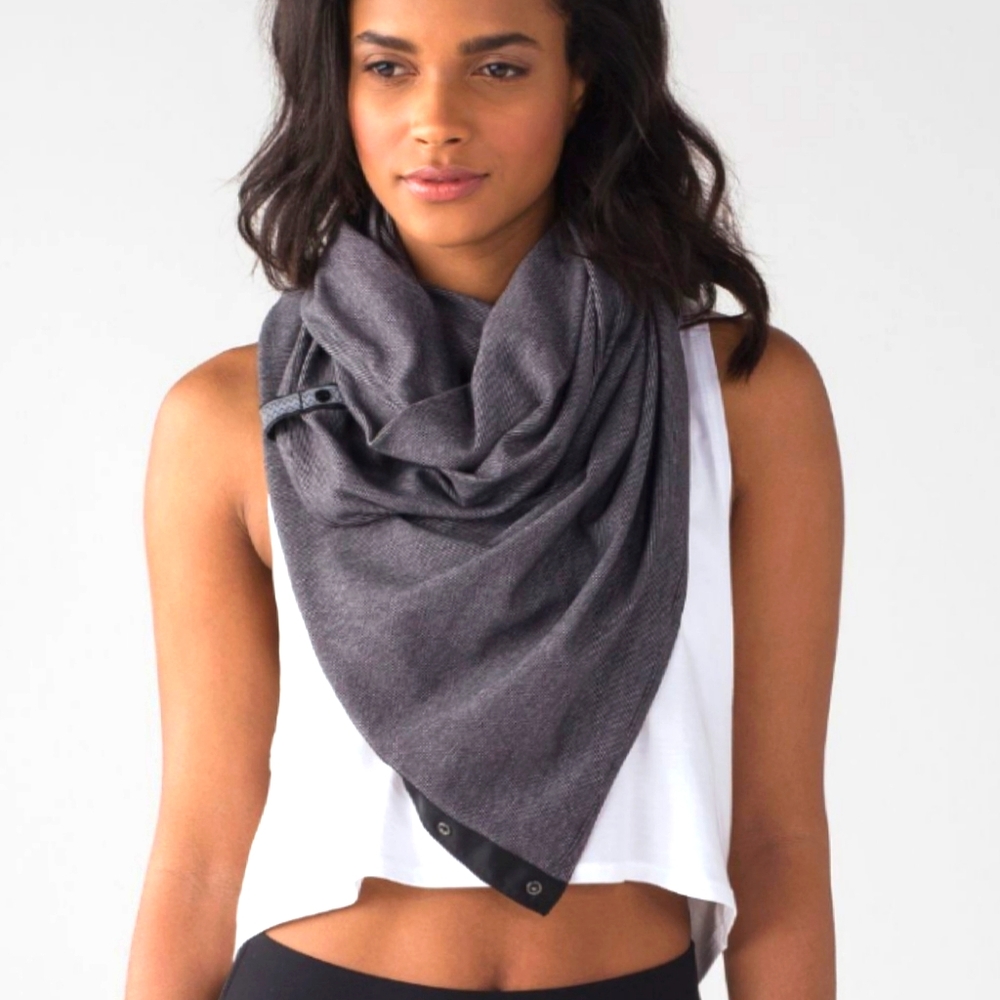 Lululemon Vinyasa Scarf Rulu